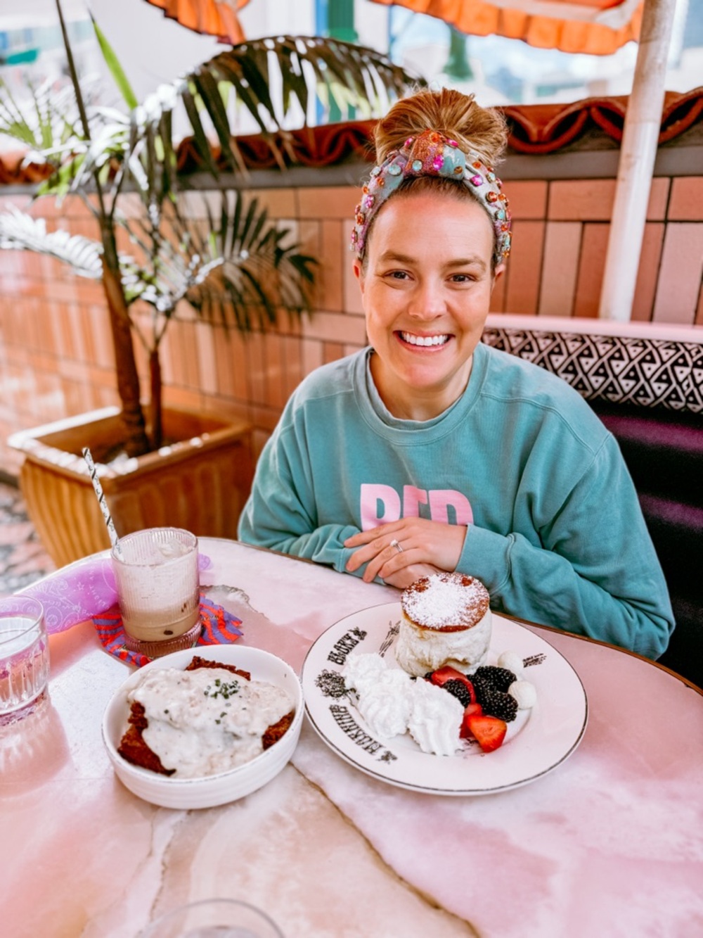 Meet your Posher, Shari